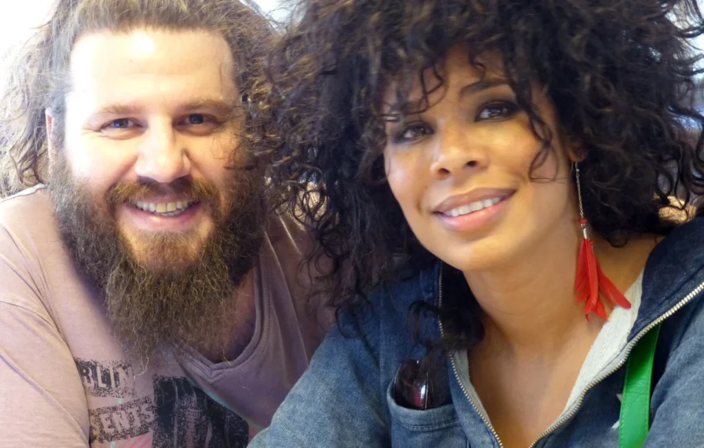 Frah Shaka Ponk Et sa Femme âge